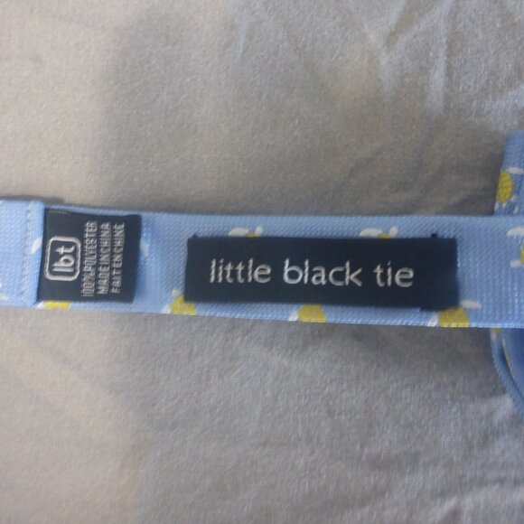 Little Black Tie Sea Turtle Bow Tie - Picture 5 of 5